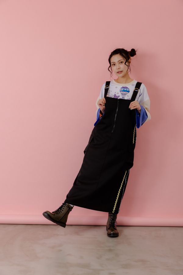 波浪娃頭運動背心洋裝 