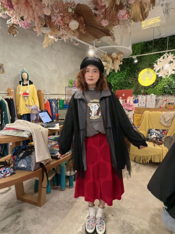 玫瑰刺繡拼接外套 