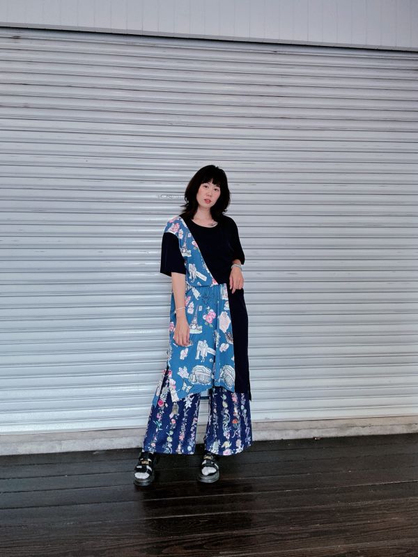 花朵皺皺褲 