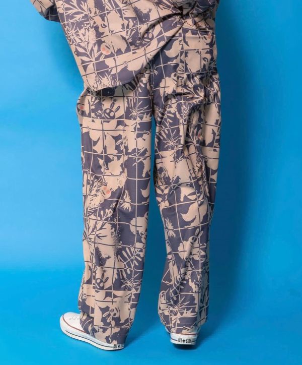 暈染/格子兔塗鴉褲 