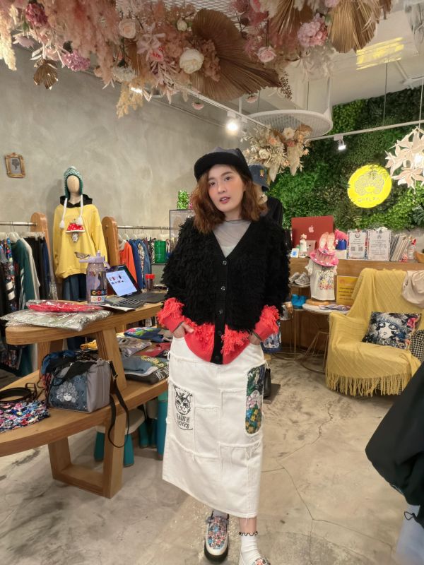 限時優惠 - 毛圈針織小花釦外罩 