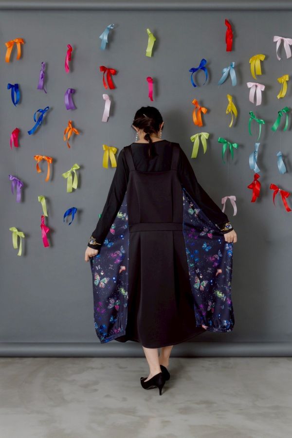 貓咪刺繡圓領內搭衣 