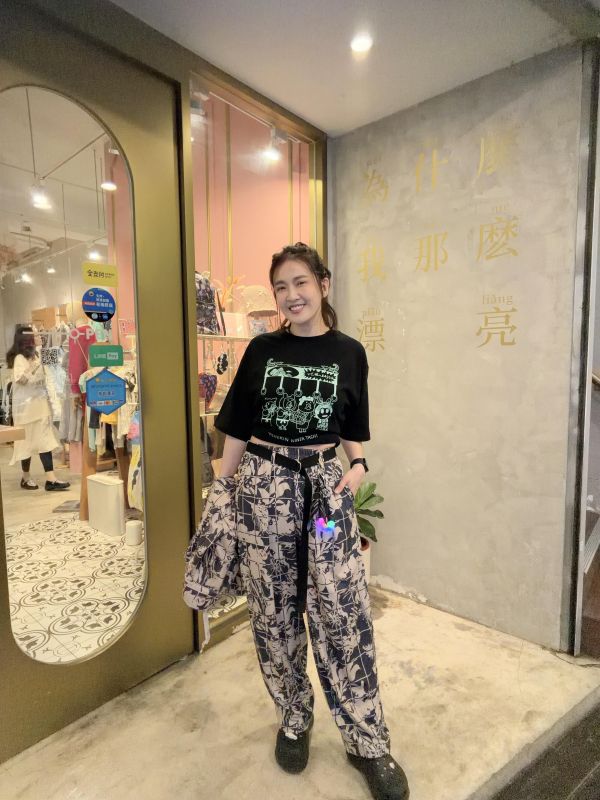 坐電車的忍者上衣 