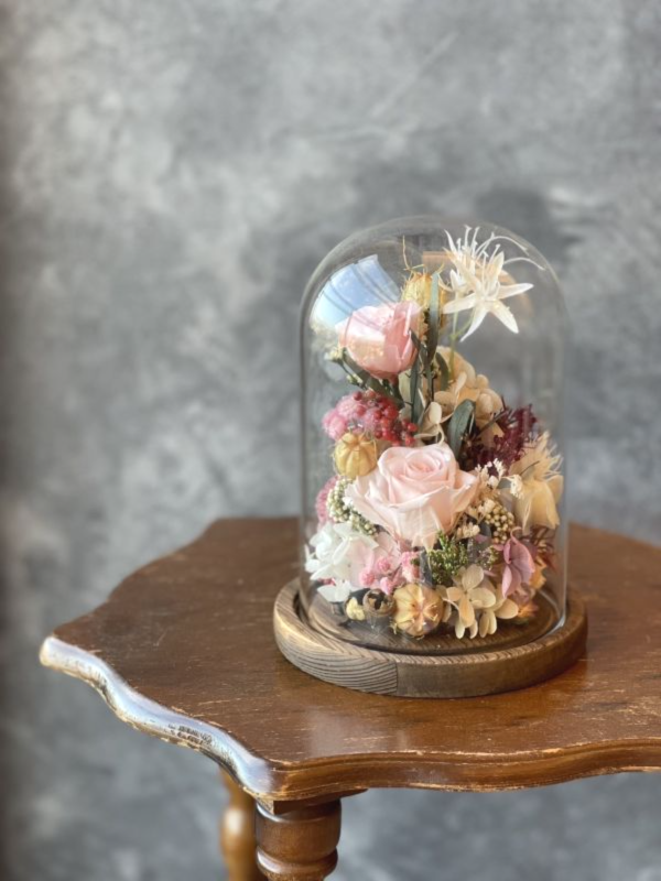 玻璃永生花盅(M) 玻璃永生花盅, 節慶永生花籃,   festival flower, table flower, basket flower, 不凋花, 乾燥花, 索拉花, 仿真花, 永生花,手提木盒桌上花, 長型木盒桌上花