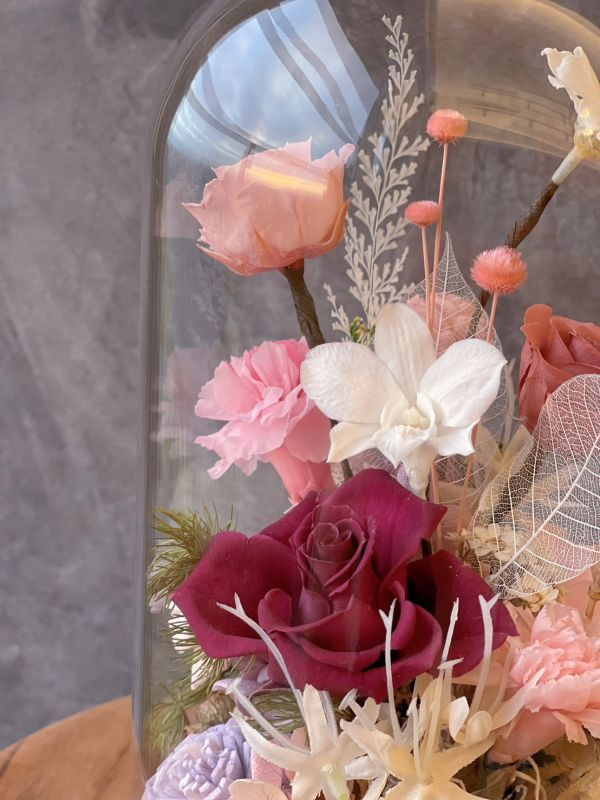 玻璃永生花盅(M) 玻璃永生花盅, 節慶永生花籃,   festival flower, table flower, basket flower, 不凋花, 乾燥花, 索拉花, 仿真花, 永生花,手提木盒桌上花, 長型木盒桌上花