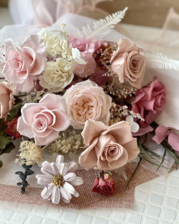 乾燥永生花束 乾燥永生捧花 , 不凋花, 乾燥花, 索拉花, 仿真花, 永生花, ,新娘捧花, 登記捧花、公證捧花、外拍道具, bride bouquet, bridal flower