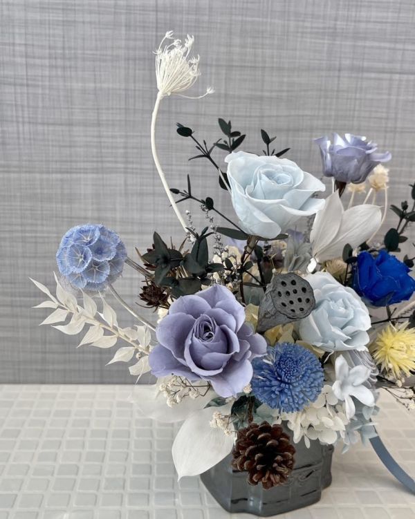永生玫瑰桌花-藍 高腳古典桌花,  不凋花, 乾燥花, 索拉花, 仿真花, 永生花