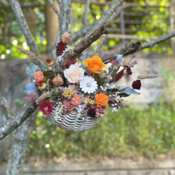 秋日花園_壁掛式永生花籃 壁掛式永生花籃,  不凋花, 乾燥花, 索拉花, 仿真花, 永生花