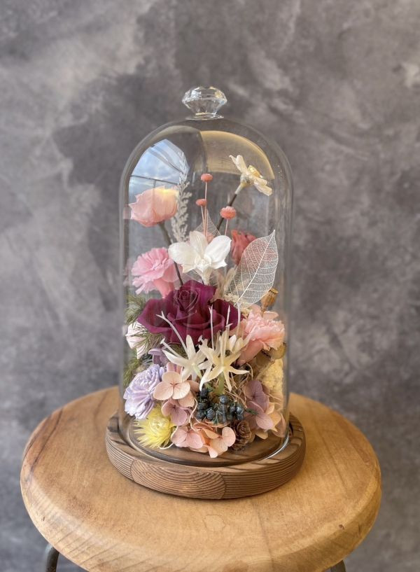 玻璃永生花盅(M) 玻璃永生花盅, 節慶永生花籃,   festival flower, table flower, basket flower, 不凋花, 乾燥花, 索拉花, 仿真花, 永生花,手提木盒桌上花, 長型木盒桌上花