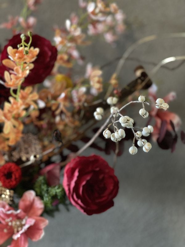 大型永生桌花 (含手作木質花器) 新年桌花,  不凋花, 乾燥花, 索拉花, 仿真花, 永生花,永生花課程,新年花禮, chinesenewyeargift, 過年居家布置, 過年花禮, 乾燥花, 擬真花, 日本大地農園, 玄關花, 茶几花