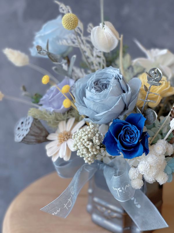 永生玫瑰桌花-藍 高腳古典桌花,  不凋花, 乾燥花, 索拉花, 仿真花, 永生花