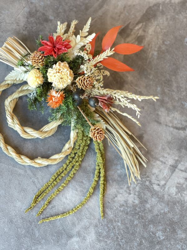 圓圓滿滿_新年注連繩 注連繩,  不凋花, 乾燥花, 索拉花, 仿真花, 永生花,永生花課程,新年花禮, chinesenewyeargift, 過年居家布置, 過年花禮, 乾燥花, 擬真花, 日本大地農園, 
しめなわ, Shimenawa, 新年壁掛, 新年掛飾, 喜妹娜哇 , 以斯帖花園, 過年花禮, 企業花藝課程, 企業包班花藝