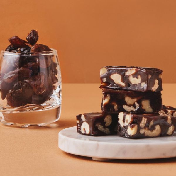 【繽果奇園】桂圓南棗核桃糕 桂圓南棗核桃糕推薦,桂圓南棗核桃糕,伴手禮,桂圓南棗核桃糕點心,傳統中式糕點,古早味糕點,年節送禮,糕點,茶點推薦,中式甜點,即食糕點,手工糕點