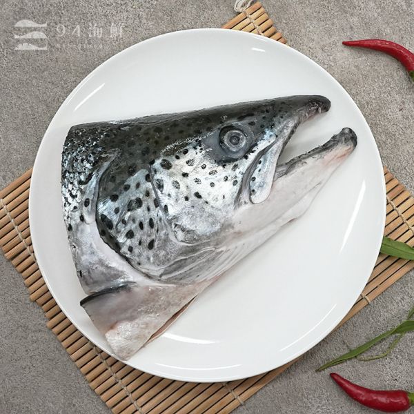 挪威現流凍鮭魚頭-(500克以上) 鮭魚頭