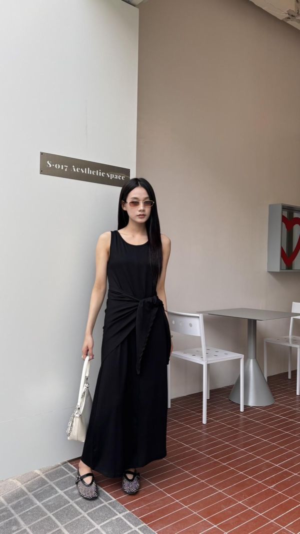 綁帶披肩背心洋裝（黑色） 