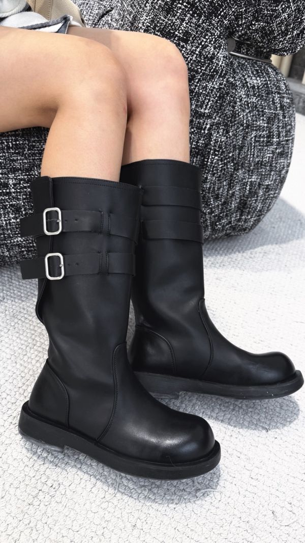 牛皮顯瘦中筒靴 