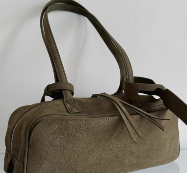 V031.水洗牛皮長提包（沙發感皮革） 