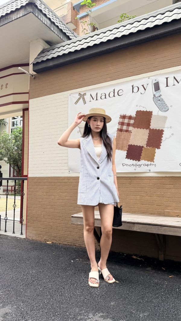 條紋馬甲短褲套裝 