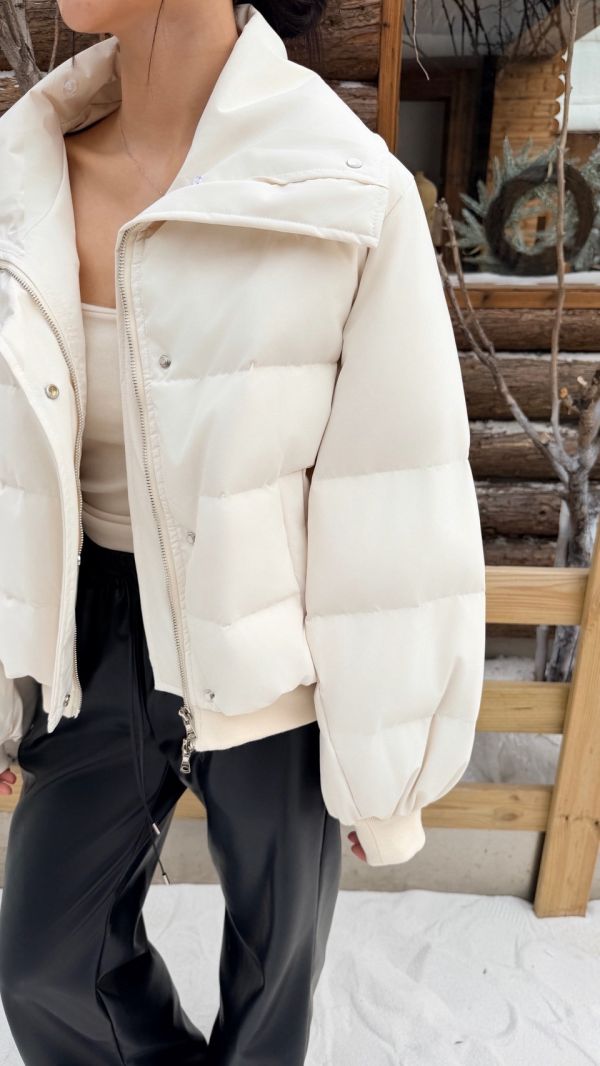 90%鴨絨狐狸毛外套（奶白） 