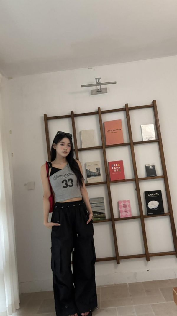 33假兩背心 