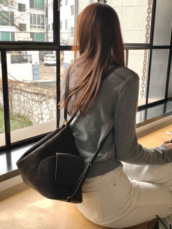 檔口獨家訂製擦牛皮包（烏木色） 