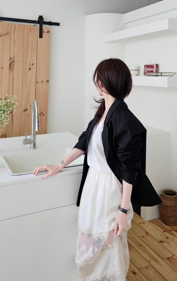 星星蕾絲緞面長裙 