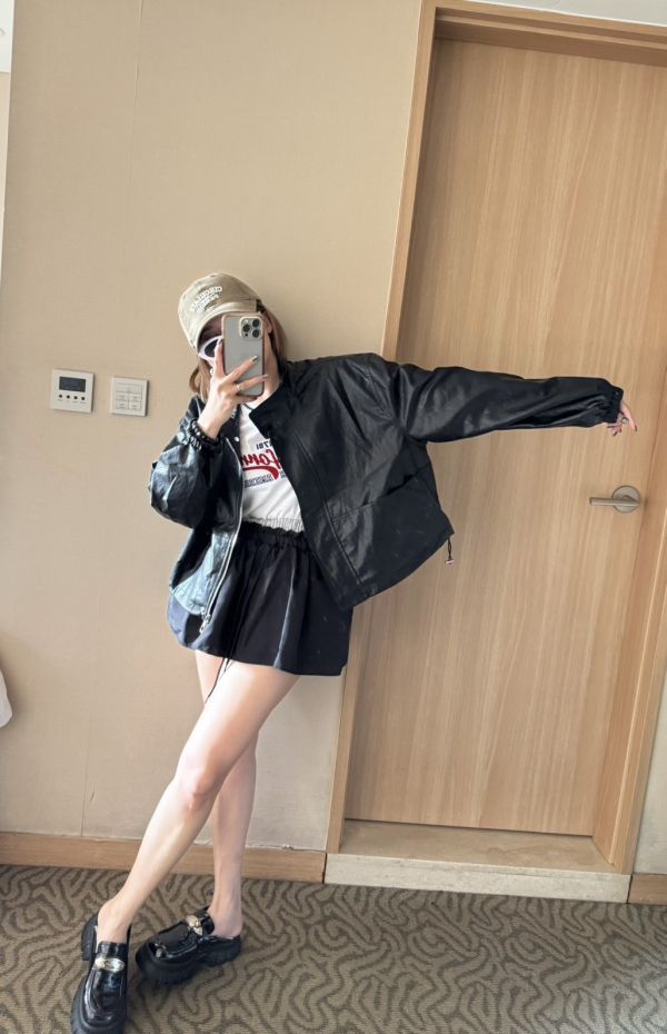 T18.口袋皮外套 