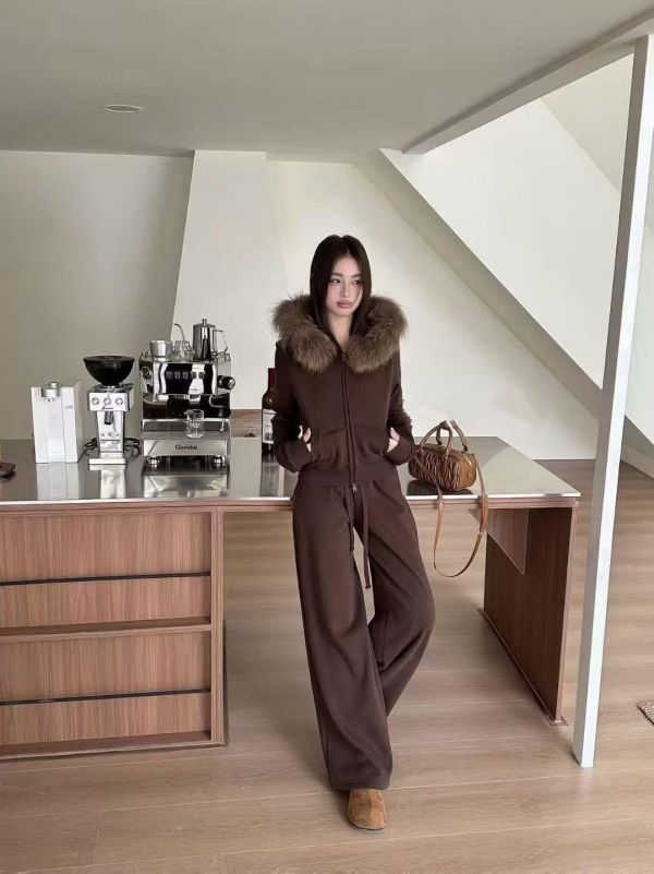 狐狸毛領連帽套裝 