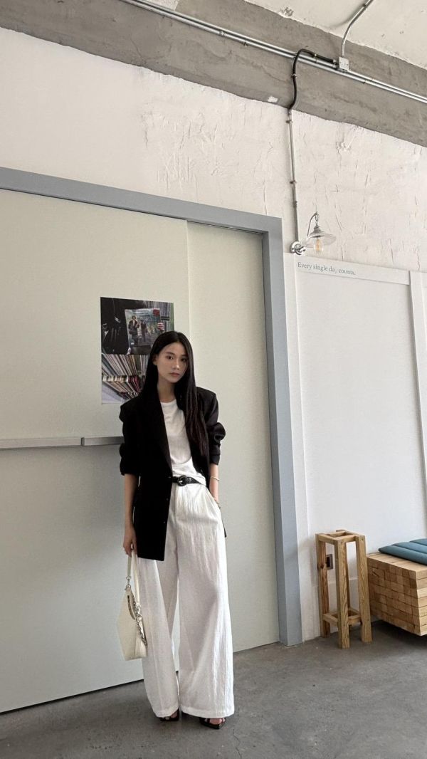 麻料挺版外套（黑色） 