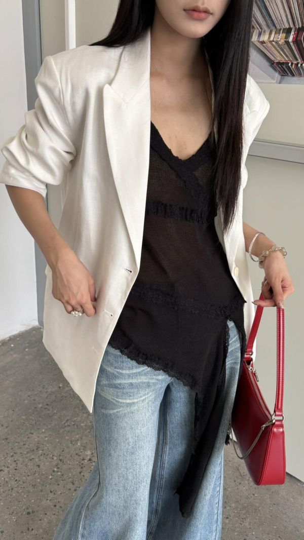 蕾絲拼接背心（黑色） 