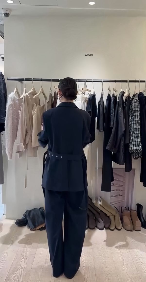 附帶收腰西裝外套 