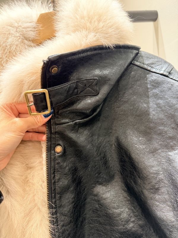 V016.鵝絨狐狸毛外套 