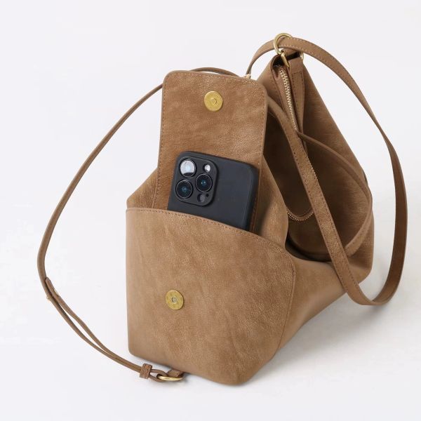 檔口獨家訂製三用擦牛皮包（奶茶色） 