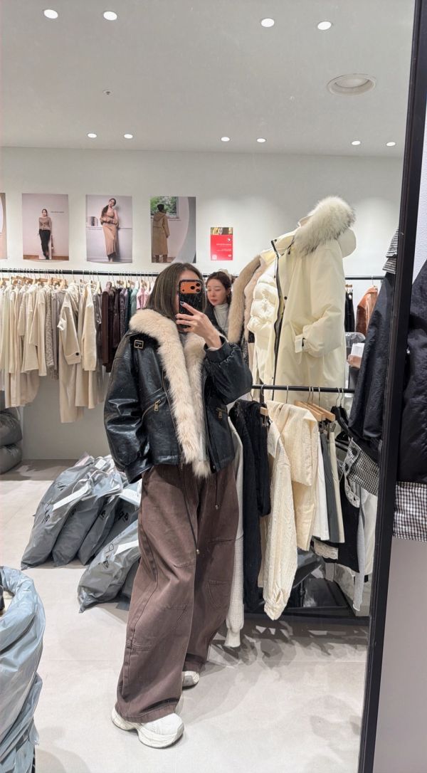 V016.鵝絨狐狸毛外套 