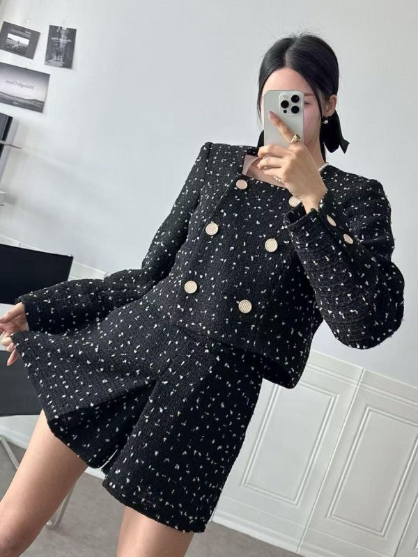 小香無領套裝 