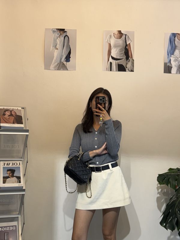 Ｖ領釦針織上衣 