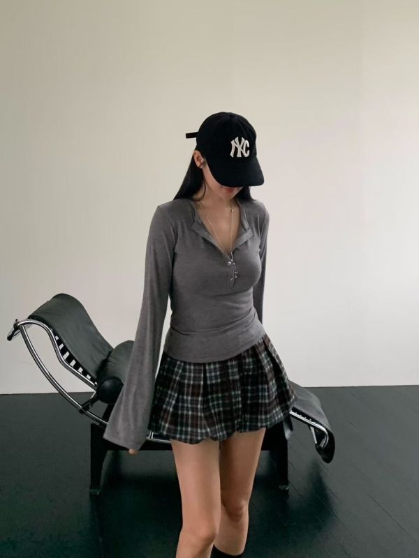 H06.羊毛18%排釦衣 