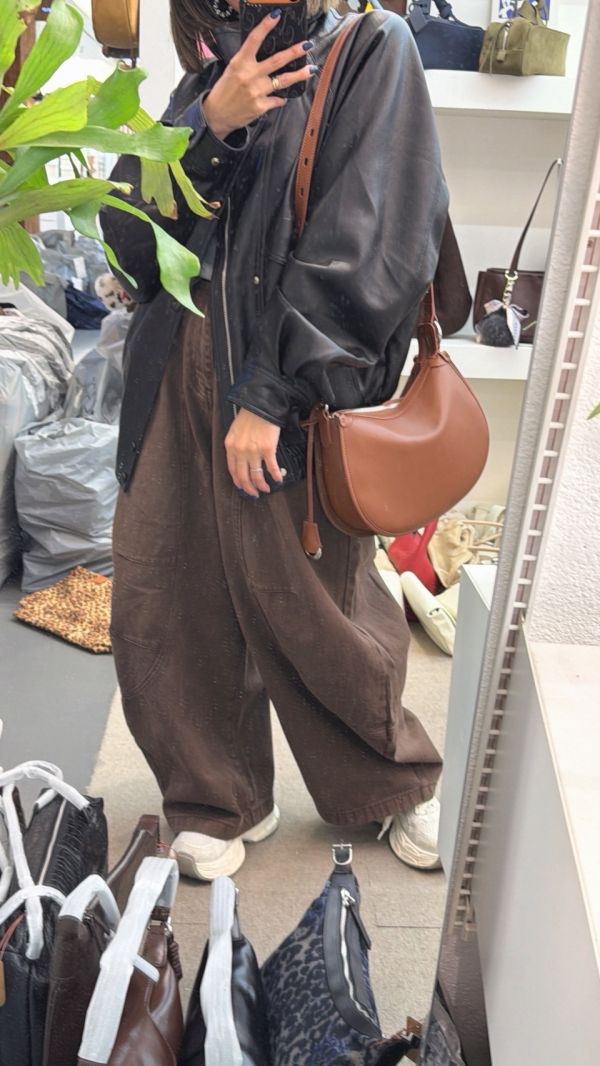 V030.馬鞍雙面包（牛皮＋麂皮） 