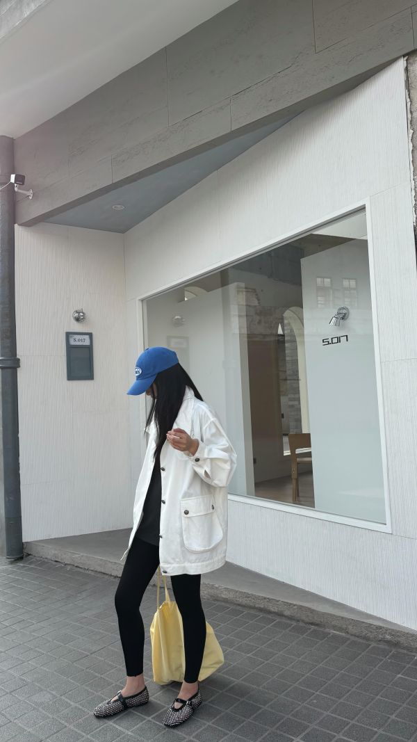 前口袋長版工裝薄外（白色） 