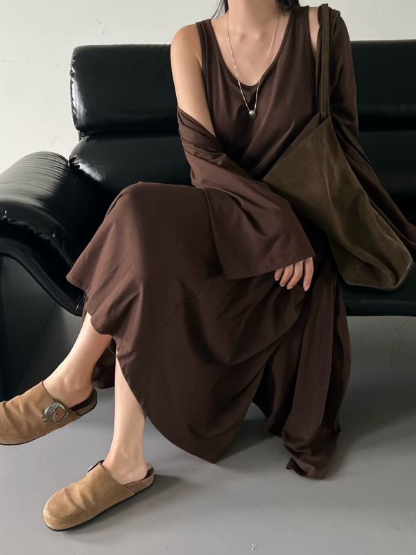 H03.純色長版外套 