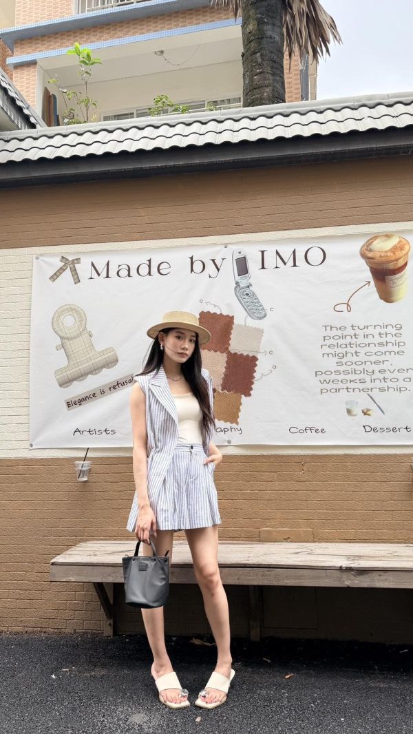條紋馬甲短褲套裝 