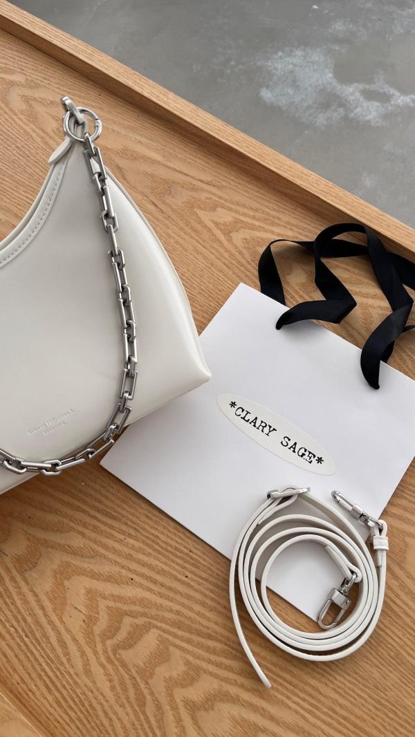 真皮雙鏈月牙包（白色） 