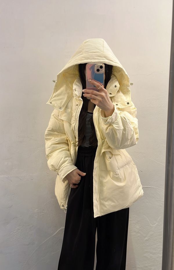 白鴨絨90%縮腰外套 