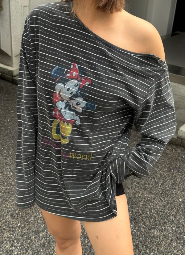 A041.米妮條紋側釦衣 