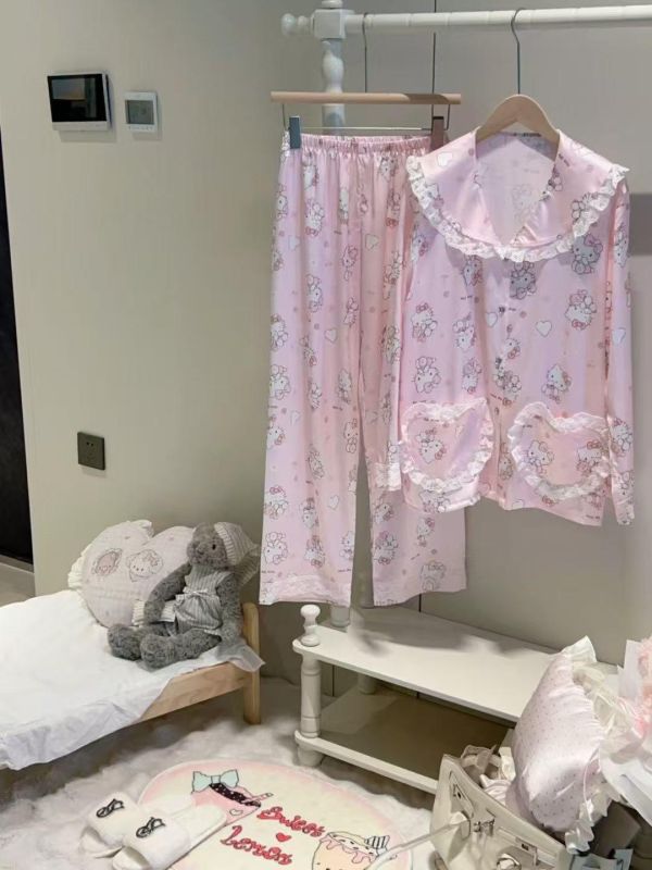 S10.蕾絲Kitty長袖 