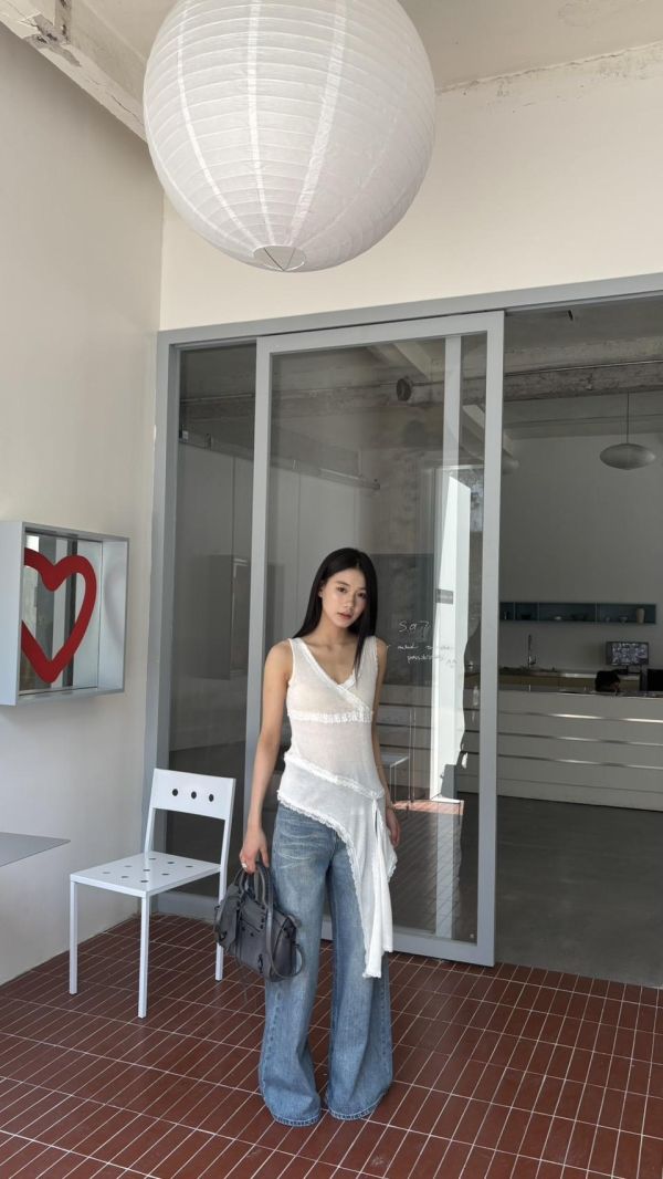 蕾絲拼接背心（白色） 