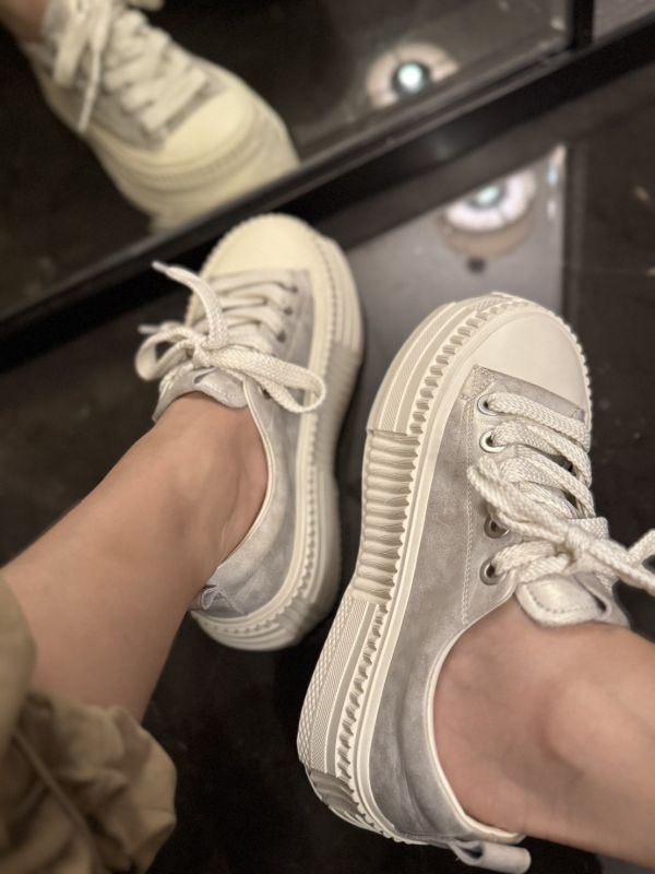 S4.牛皮厚底餅乾鞋 