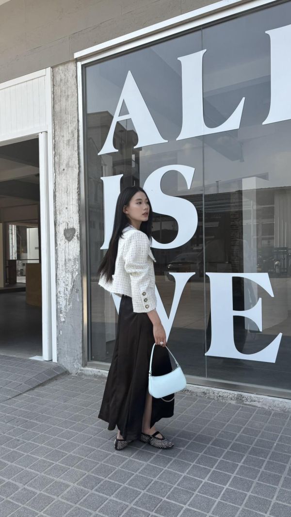 小香質感毛鬚外套（白色） 