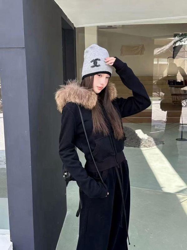 狐狸毛領連帽套裝 