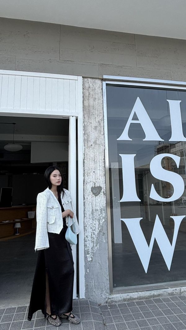 小香質感毛鬚外套（白色） 